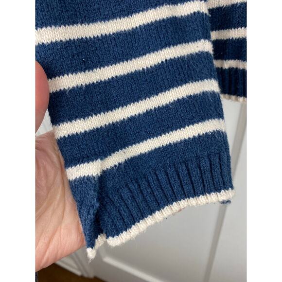 Vintage Gant Rugger Size S Blue Cream Striped Split Crue Neck Pullover Sweater - Picture 3 of 7